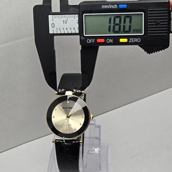 Womens Esta Rosa Watch Gold Tone Diamond Cut Crystal Leather Band New Battery - Picture 6 of 12